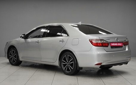 Toyota Camry, 2018 год, 2 599 000 рублей, 2 фотография