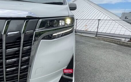 Toyota Alphard III, 2022 год, 4 500 000 рублей, 2 фотография