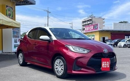 Toyota Yaris, 2020 год, 1 010 000 рублей, 3 фотография