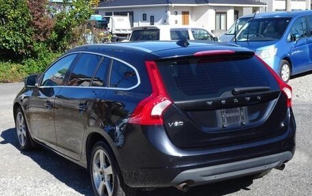 Volvo V60 I, 2013 год, 800 000 рублей, 6 фотография