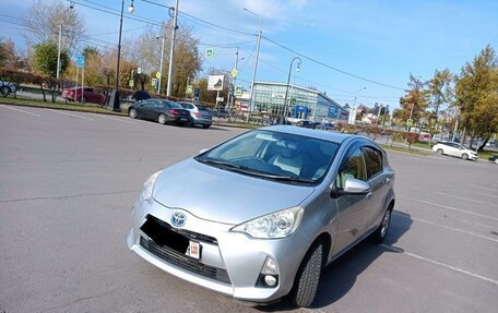 Toyota Aqua I, 2012 год, 850 000 рублей, 1 фотография