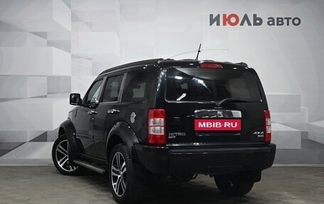 Dodge Nitro, 2007 год, 1 100 000 рублей, 7 фотография