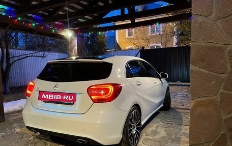 Mercedes-Benz A-Класс, 2014 год, 1 650 000 рублей, 3 фотография