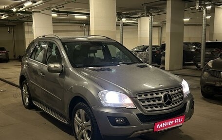 Mercedes-Benz M-Класс, 2010 год, 1 350 000 рублей, 2 фотография