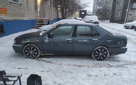 Nissan Bluebird XI, 2001 год, 260 000 рублей, 3 фотография