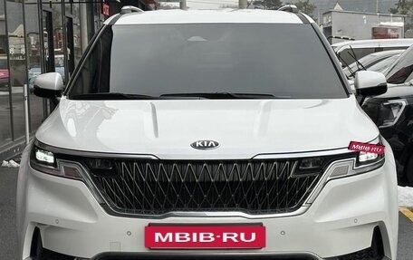 KIA Carnival, 2022 год, 3 955 000 рублей, 2 фотография