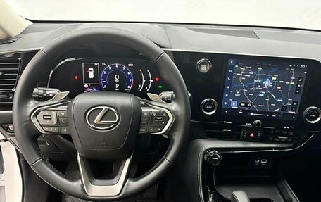 Lexus NX, 2022 год, 4 600 000 рублей, 13 фотография