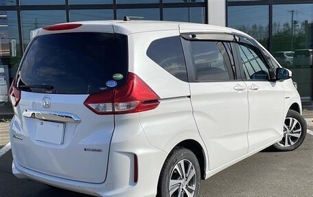 Honda Freed II, 2021 год, 1 650 000 рублей, 3 фотография