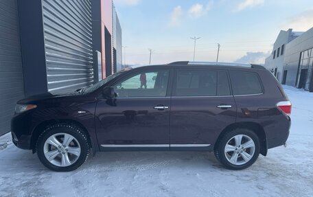 Toyota Highlander III, 2013 год, 2 800 000 рублей, 8 фотография