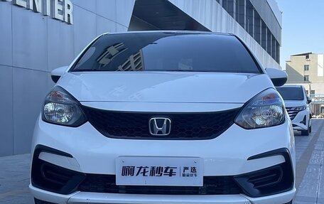 Honda Fit, 2021 год, 1 450 000 рублей, 2 фотография