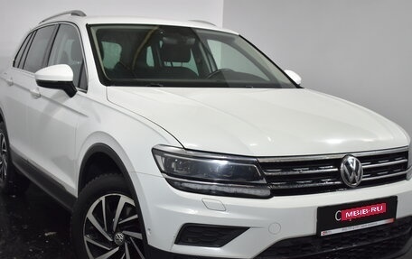 Volkswagen Tiguan II, 2018 год, 2 179 000 рублей, 1 фотография