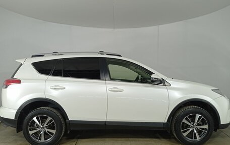 Toyota RAV4, 2015 год, 2 280 000 рублей, 4 фотография