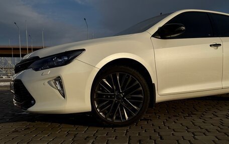 Toyota Camry, 2017 год, 3 090 000 рублей, 32 фотография