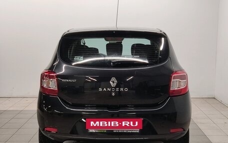 Renault Sandero II рестайлинг, 2015 год, 699 000 рублей, 4 фотография