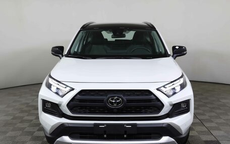 Toyota RAV4, 2024 год, 4 890 000 рублей, 2 фотография