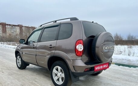 Chevrolet Niva I рестайлинг, 2014 год, 760 000 рублей, 7 фотография