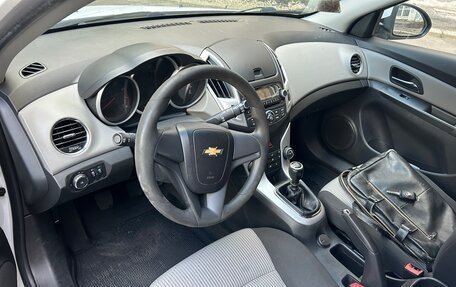 Chevrolet Cruze II, 2014 год, 660 000 рублей, 5 фотография