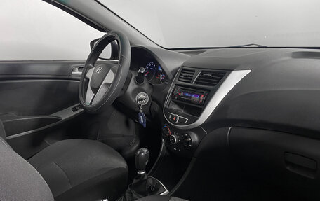 Hyundai Solaris II рестайлинг, 2011 год, 649 000 рублей, 10 фотография