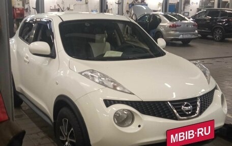 Nissan Juke II, 2013 год, 1 080 000 рублей, 2 фотография