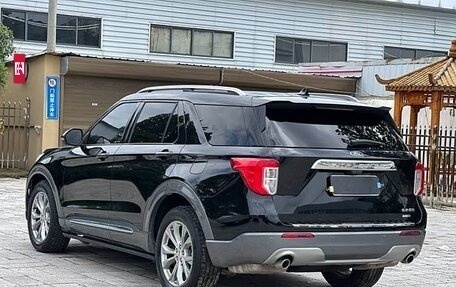 Ford Explorer VI, 2021 год, 3 520 000 рублей, 4 фотография