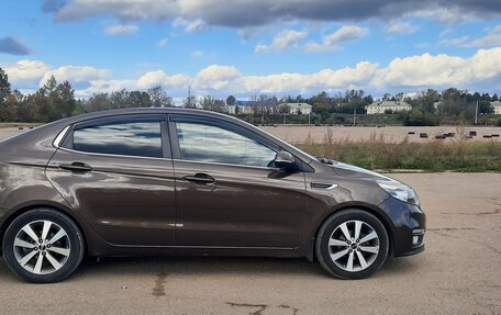 KIA Rio III рестайлинг, 2016 год, 1 385 000 рублей, 3 фотография