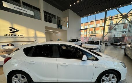 Opel Astra J, 2012 год, 695 000 рублей, 8 фотография