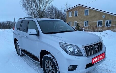 Toyota Land Cruiser Prado 150 рестайлинг 2, 2012 год, 3 150 000 рублей, 3 фотография