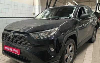 Toyota RAV4, 2021 год, 3 629 000 рублей, 1 фотография