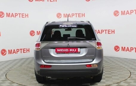 Mitsubishi Outlander III рестайлинг 3, 2012 год, 1 524 000 рублей, 6 фотография