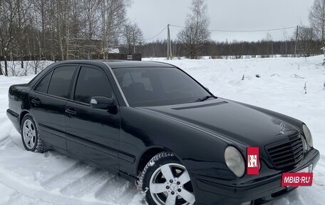 Mercedes-Benz E-Класс, 2001 год, 460 000 рублей, 14 фотография