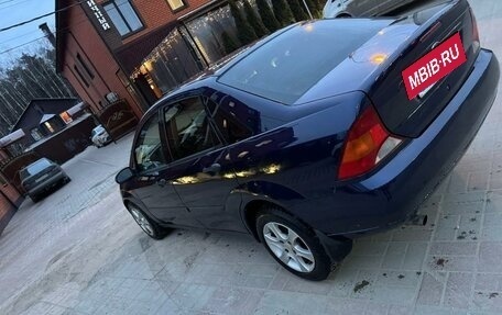 Ford Focus IV, 2001 год, 258 000 рублей, 4 фотография