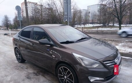 Hyundai Solaris II рестайлинг, 2014 год, 1 099 000 рублей, 3 фотография