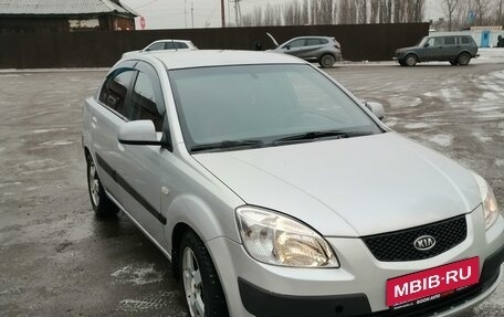 KIA Rio II, 2006 год, 550 000 рублей, 2 фотография