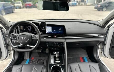 Hyundai Elantra, 2021 год, 1 370 000 рублей, 12 фотография