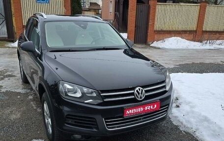 Volkswagen Touareg III, 2011 год, 2 600 000 рублей, 1 фотография