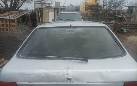 Mazda 626, 1986 год, 25 000 рублей, 3 фотография