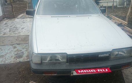 Mazda 626, 1986 год, 25 000 рублей, 2 фотография