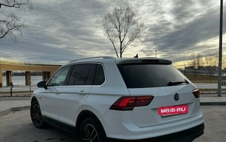 Volkswagen Tiguan II, 2017 год, 2 700 000 рублей, 6 фотография