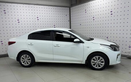 KIA Rio IV, 2017 год, 1 240 000 рублей, 7 фотография