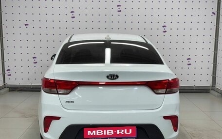 KIA Rio IV, 2017 год, 1 240 000 рублей, 6 фотография