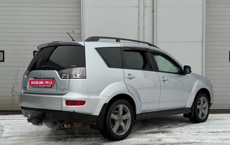 Mitsubishi Outlander III рестайлинг 3, 2011 год, 1 320 000 рублей, 6 фотография