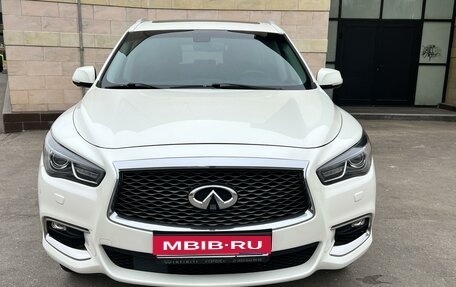 Infiniti QX60 I рестайлинг, 2017 год, 3 570 000 рублей, 1 фотография