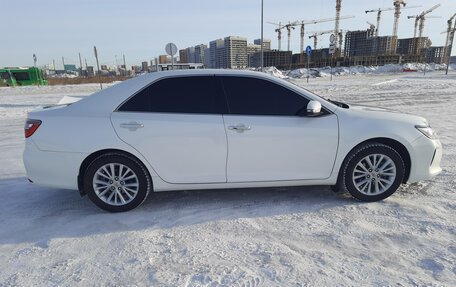 Toyota Camry, 2015 год, 2 580 000 рублей, 15 фотография