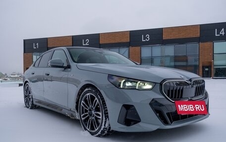 BMW 5 серия, 2024 год, 9 750 000 рублей, 3 фотография