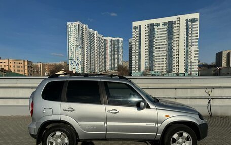 Chevrolet Niva I рестайлинг, 2010 год, 520 000 рублей, 6 фотография