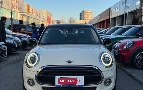 MINI Hatch, 2021 год, 3 101 670 рублей, 2 фотография