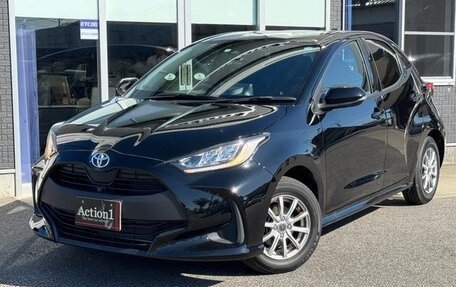 Toyota Yaris, 2020 год, 900 008 рублей, 6 фотография