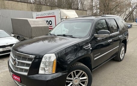 Cadillac Escalade III, 2013 год, 2 999 000 рублей, 1 фотография