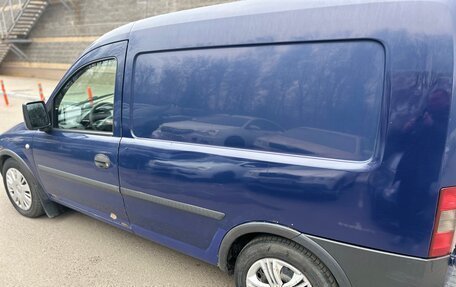 Opel Combo C, 2008 год, 700 000 рублей, 4 фотография