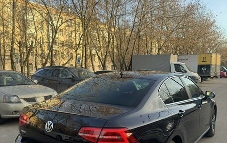 Volkswagen Passat B8 рестайлинг, 2017 год, 1 850 000 рублей, 11 фотография